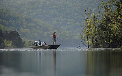 Lowe Roughneck 1660 SC